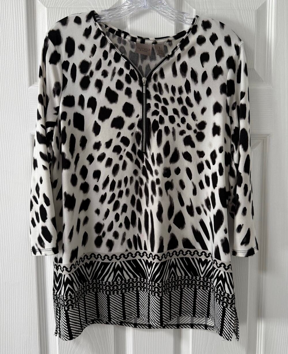 Easywear By Chico's Women's Leopard Print Long Sleeve Top Size 1.